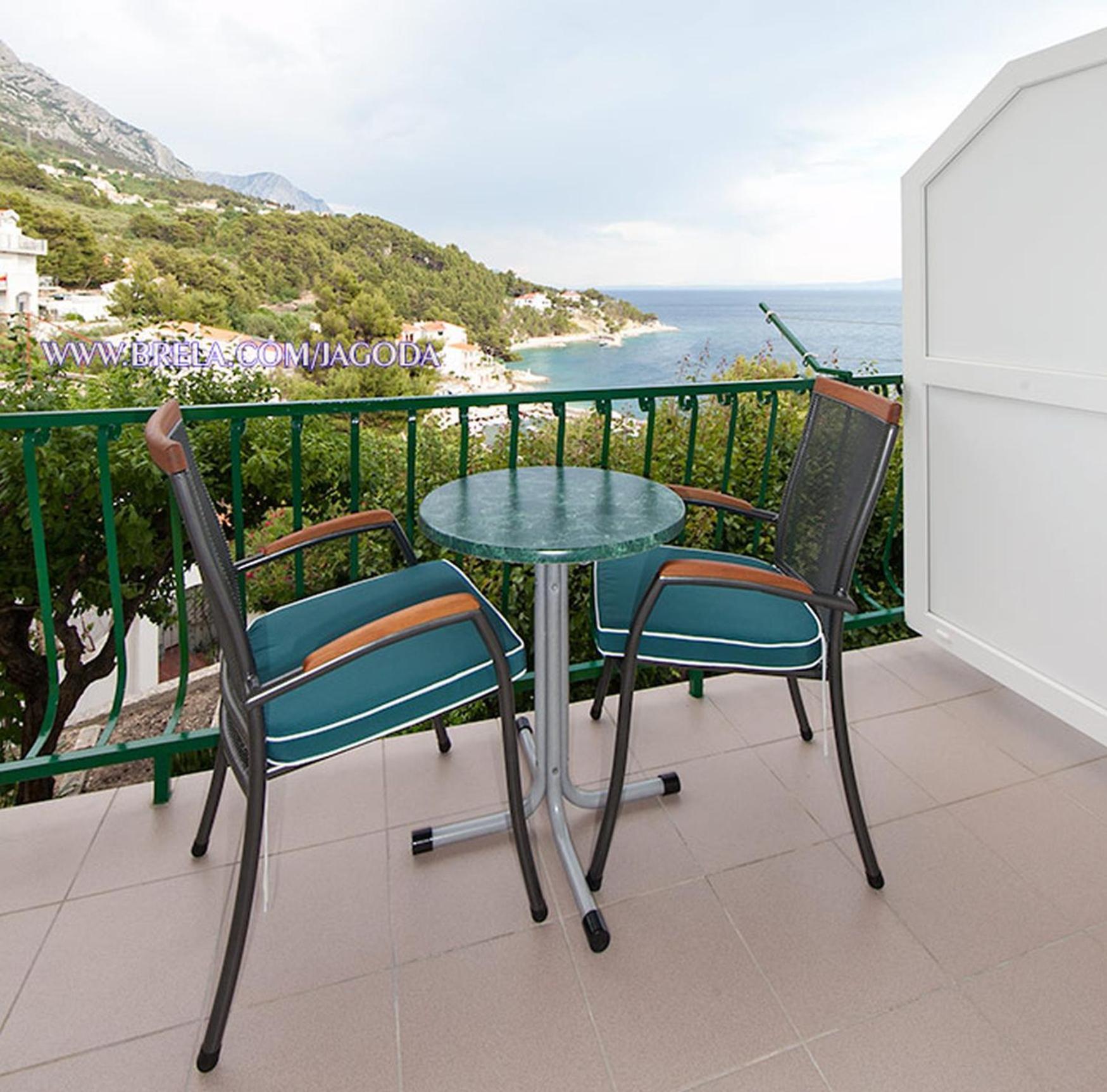 Apartments Jagoda Brela Rom bilde